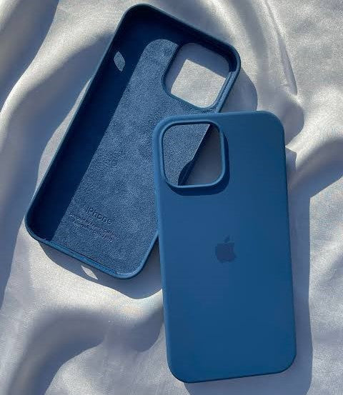 IPhone 13 pro Silicone Case